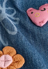 Next PULL-ON EMBROIDERED  - Džinsi ar pakāpeniski sašaurinātiem galiem - mid blue denim