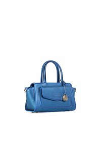 Borsa a tracolla in pelle blue perforata con doppio manico, tasca frontale e un portachiavi decorativo, caratterizzata da linee eleganti e una forma strutturata.
