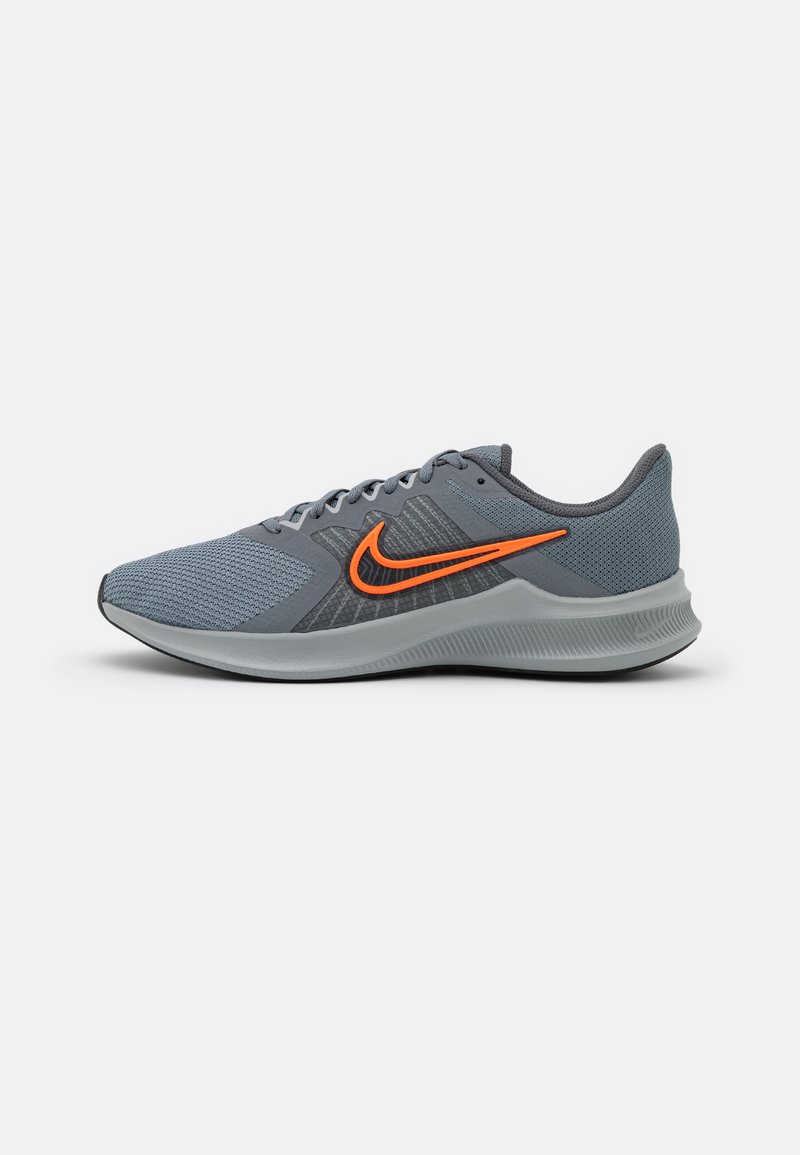 Nike Performance DOWNSHIFTER Laufschuh Trail cool grey/hyper