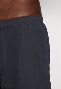 Thumbnail Image 6