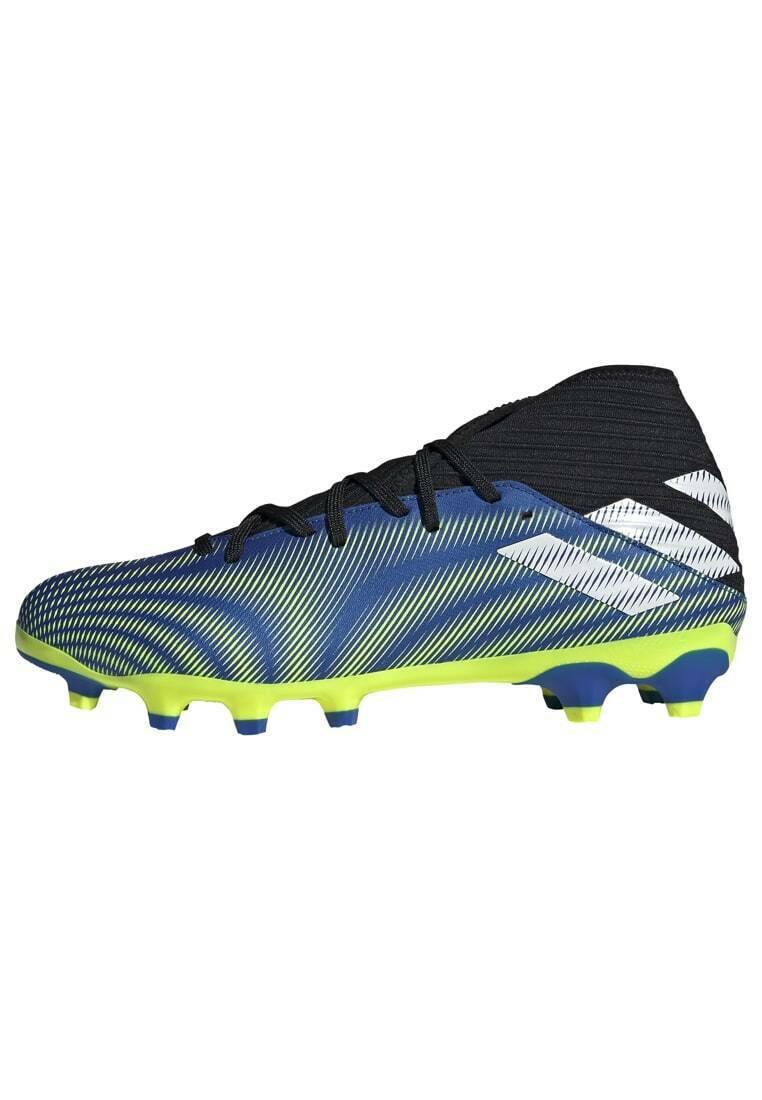 chaussure de foot pour fille