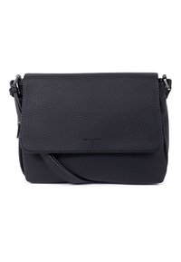Borsa a spalla nera in pelle con superficie testurizzata, chiusura a patta e tracolla regolabile. Forma rettangolare compatta, design minimalista.