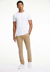Lindbergh SUPERFLEX  - Chino - deep sand