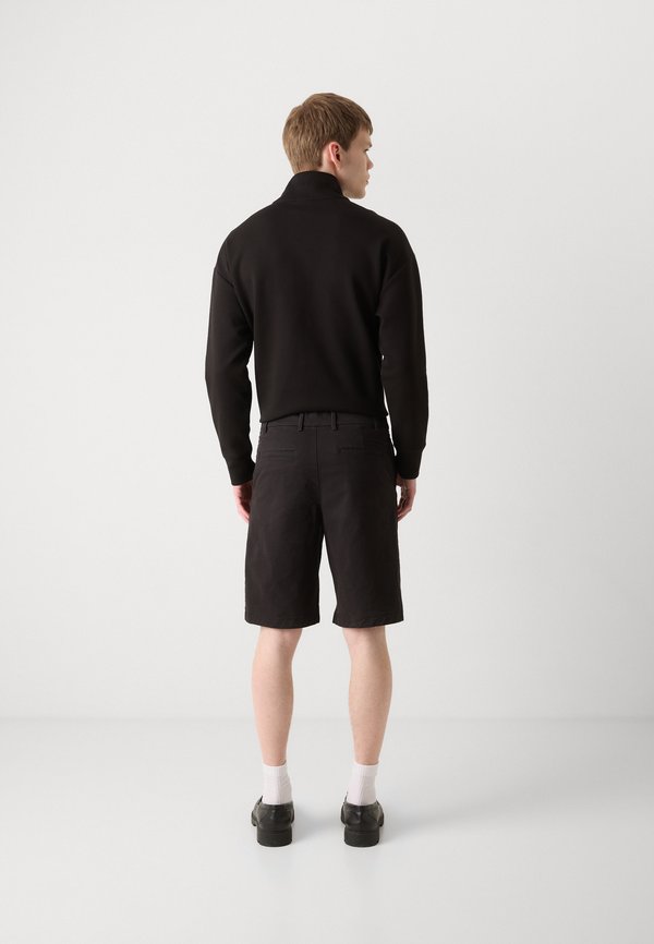 MODERN STRAIGHT - Shorts4
