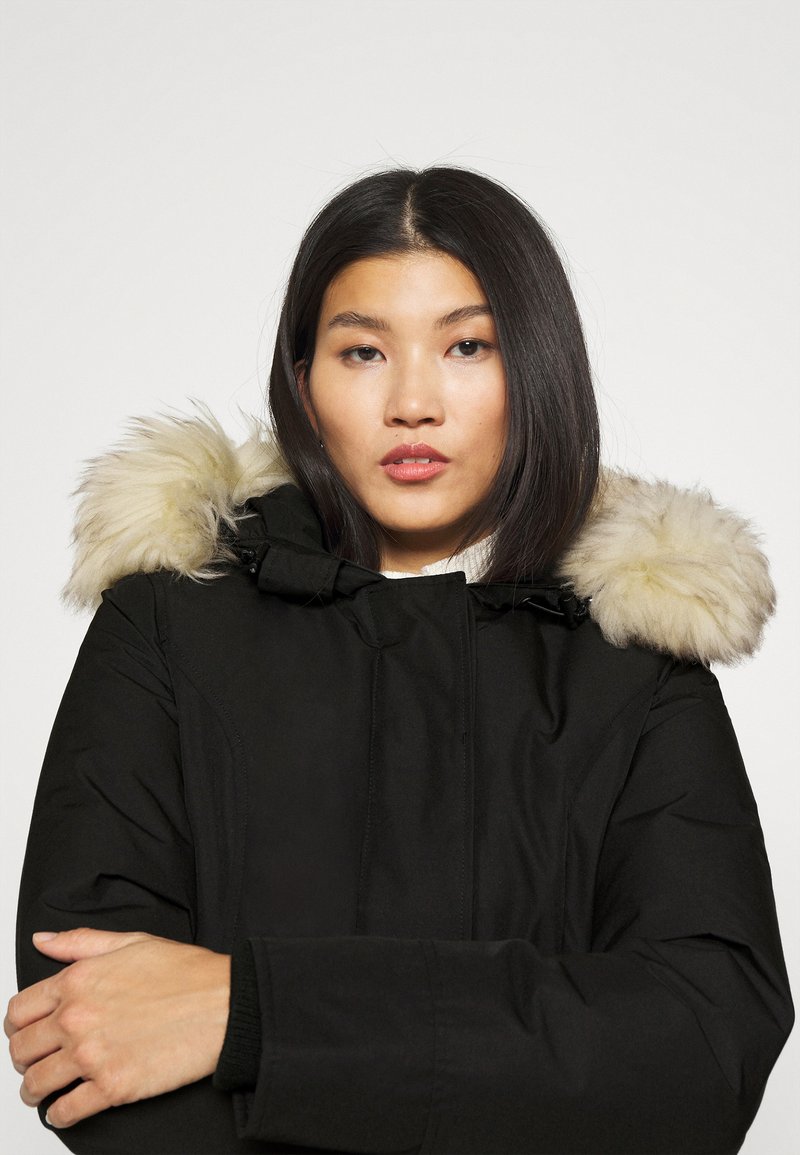 Canadian Classics Fundy Bay Long Down Coat Black Zalando Co Uk