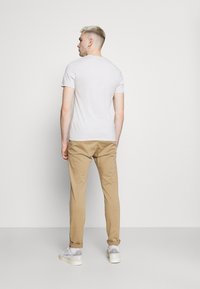 Levi's® SLIM CREW NECK TEE 2 PACK - T-shirt básica - dusty olive/antarctica
