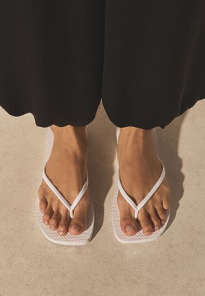 Next, REGULAR FIT - SQUARE TOE FLIP FLOPS . - Obuv k bazénu - white