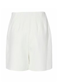 Witte, op maat gemaakte shorts met hoge taille, plooien en een rechte zoom, ontworpen voor een strakke, minimalistische look.