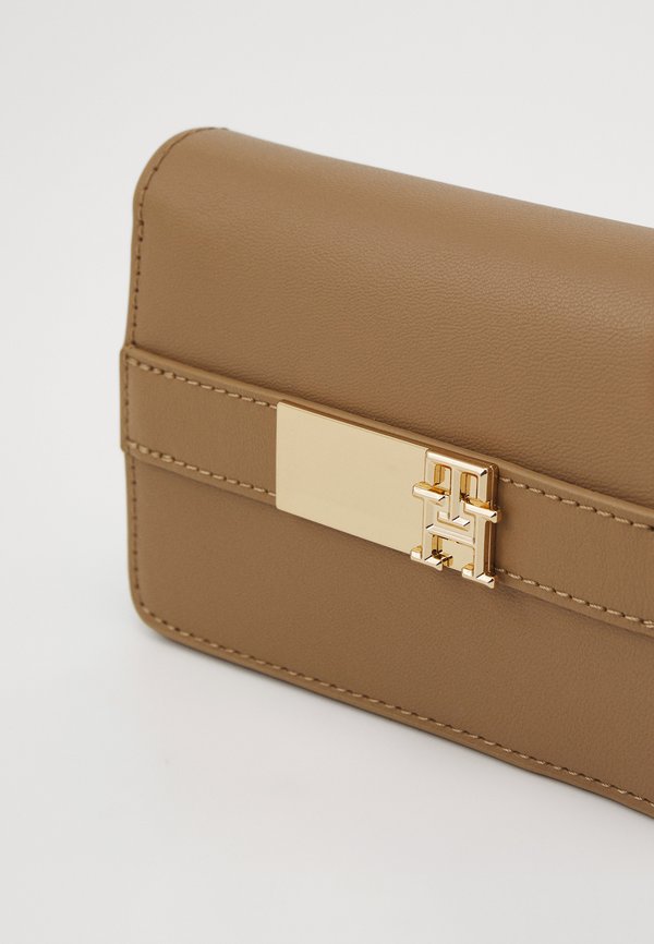 HERITAGE SLIM WALLET - Wallet - safari3