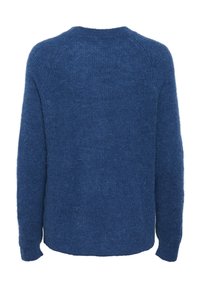 Maglione blu lavorato a maglia con una consistenza morbida, collo rotondo e maniche lunghe a raglan. Presenta una vestibilità ampia e un orlo dritto sul retro.