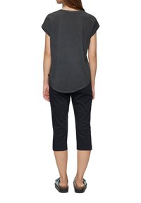 QS MIT FRONT - T-shirt print - schwarz