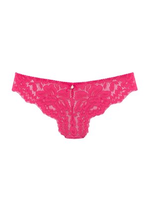 Lace tang in felroze met een bloemenpatroon, gegolfde randen en een kleine decoratieve jewel in het midden. Transparante en zachte textuur.