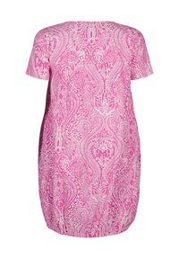 Zizzi KURZARM MIT PRINT - Vapaa-ajan mekko - pink