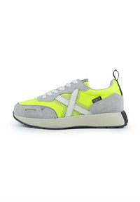Unselected, neon green