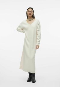 Vero Moda LANGES - Vestito lungo - birch
