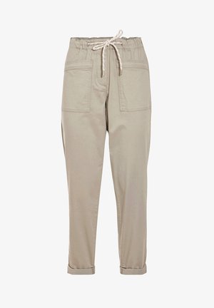 Beige katoenen broek met een elastische tailleband en een trekkoord; voorzien van twee voorzakken en opgerolde boorden. Gladde textuur, casual ontwerp.