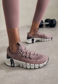 Sapatilha de treino - smokey mauve/platinum violet/light bone/velvet brown