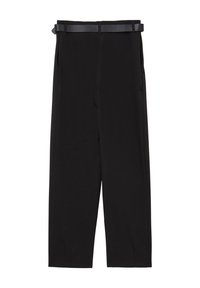 Pantaloni neri caratterizzati da un tessuto liscio, design con gambe dritte e una cintura abbinata con una semplice fibbia. Include tasche laterali.