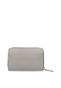 Portafoglio in pelle grigia con chiusura a zip, forma rettangolare, texture liscia e dettagli di cucitura discreti lungo i bordi.