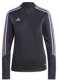 Pullover atletico nero con maniche lunghe e zip a metà, caratterizzato da strisce viola lungo le spalle e un logo sul petto.