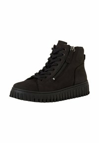 Zapatillas altas de ante negro con suela de goma texturizada, cierre de cordones en el frente y detalle de cremallera lateral para un acceso fácil.