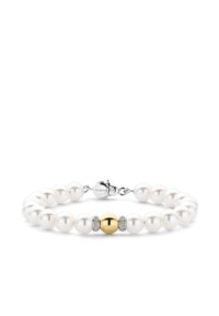 Perlenarmband mit weißen runden Perlen, einer zentralen Goldperle und zwei mit Kristallen verzierten Trennstücken. Mit einem silbernen Karabinerverschluss.