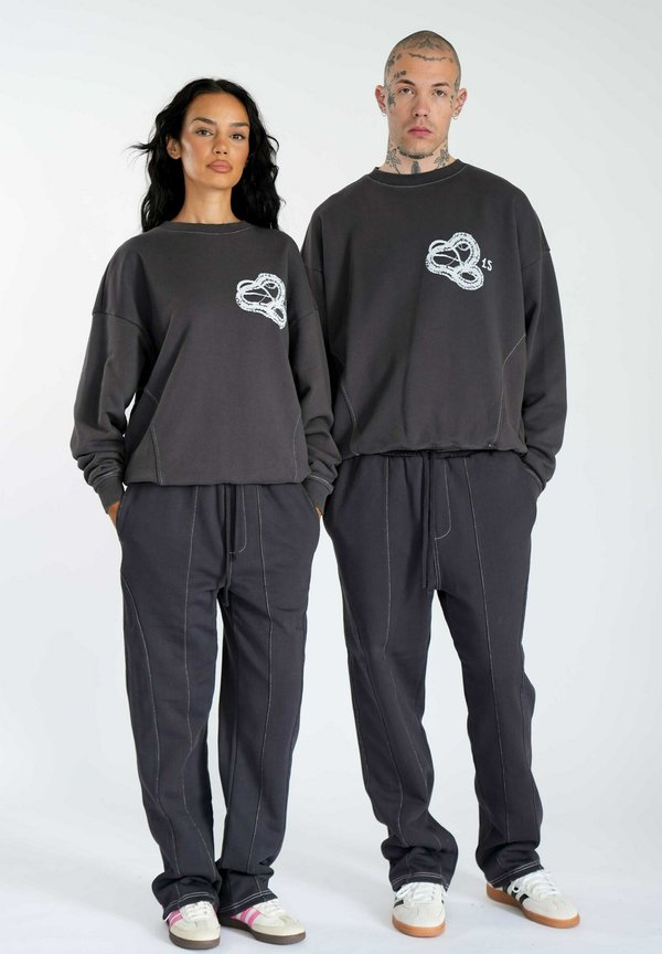 JOGGER RUNWAY - Stoffhose