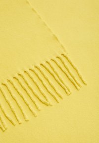 s.Oliver MIT FRANSEN - Sjaal - gelb