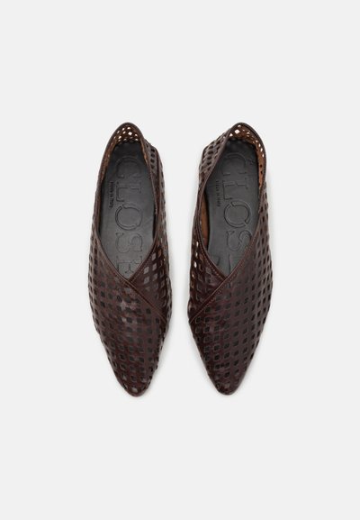CLOSED Ballet pumps - brown