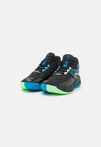 New Balance TWO WXY V5 UNISEX - Basketbalové boty - black