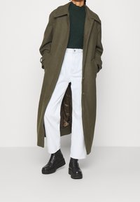 Weekday Klassinen takki - khaki