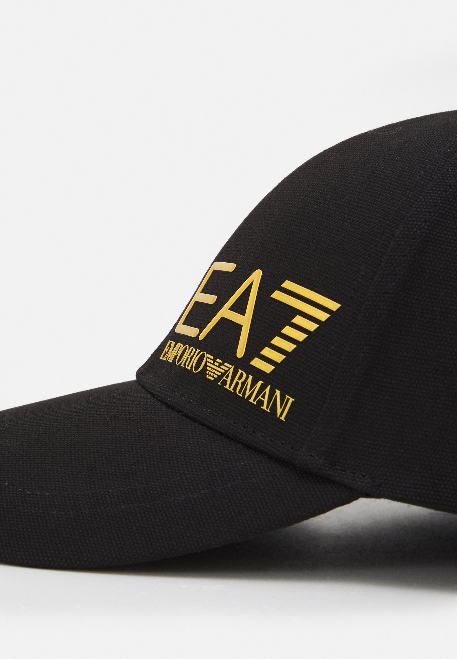 armani trucker cap