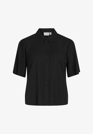 Svart kortermet bluse med krage, frontknapper og lett puffede skuldre, laget av et mykt, teksturert stoff.