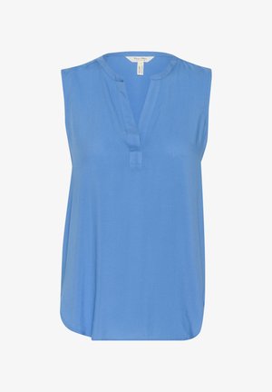 Bezramenná modrá blúzka s výstrihom do V a jemným leskom. Vyrobená z hladkej látky, má uvoľnený strih a zaoblený lem.
