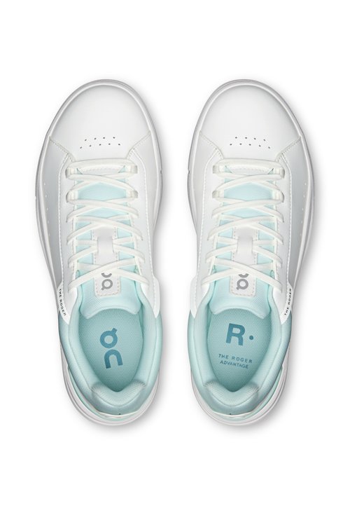 On THE ROGER Advantage — foto 3