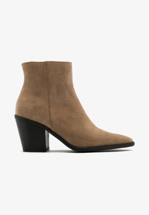RYŁKO, Boots à talons - sand