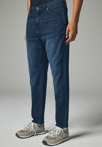 Next CLASSIC STRETCH - REGULAR FIT - Džínsy tapered fit - blue deep