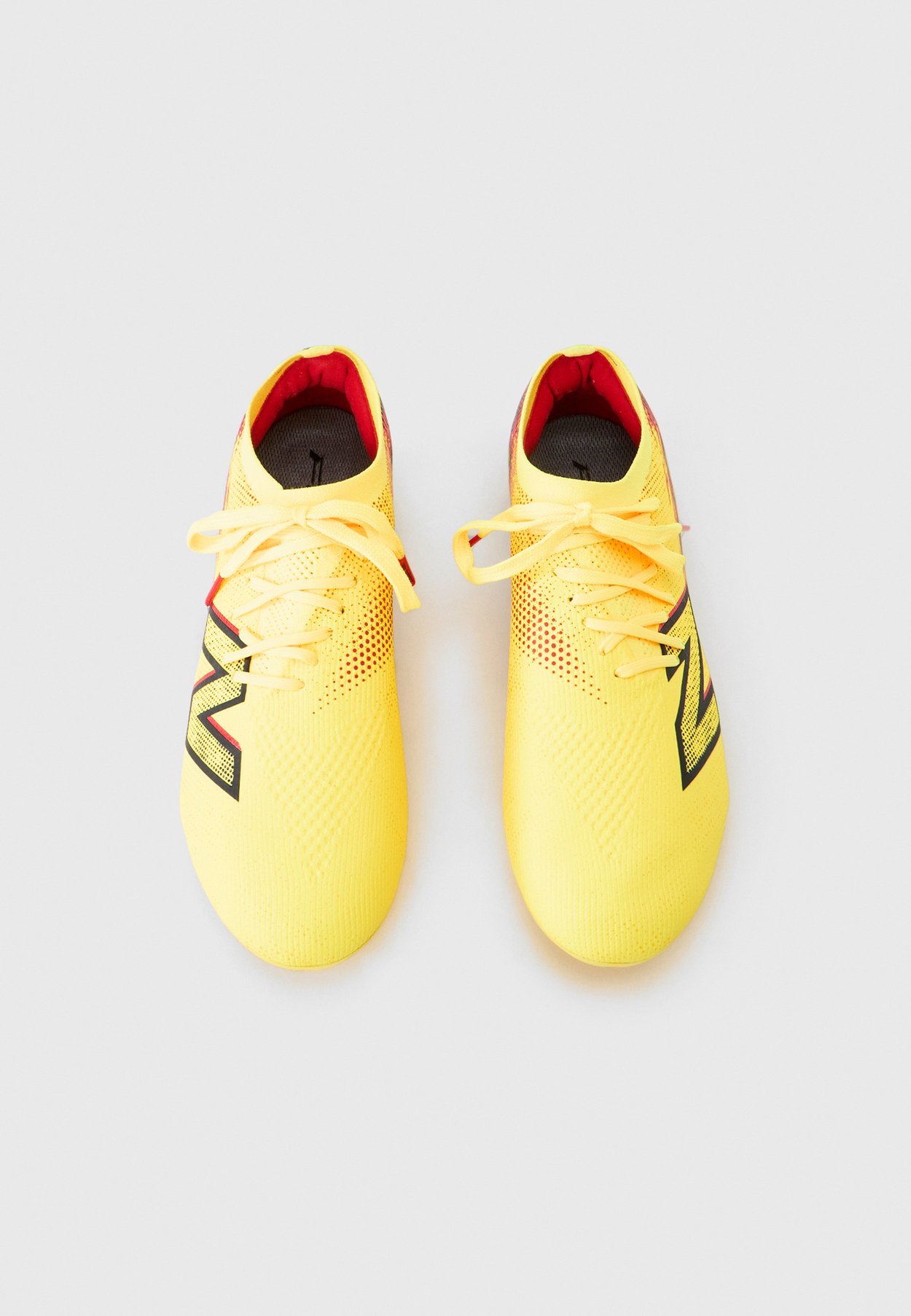FURON V8 ELITE FG