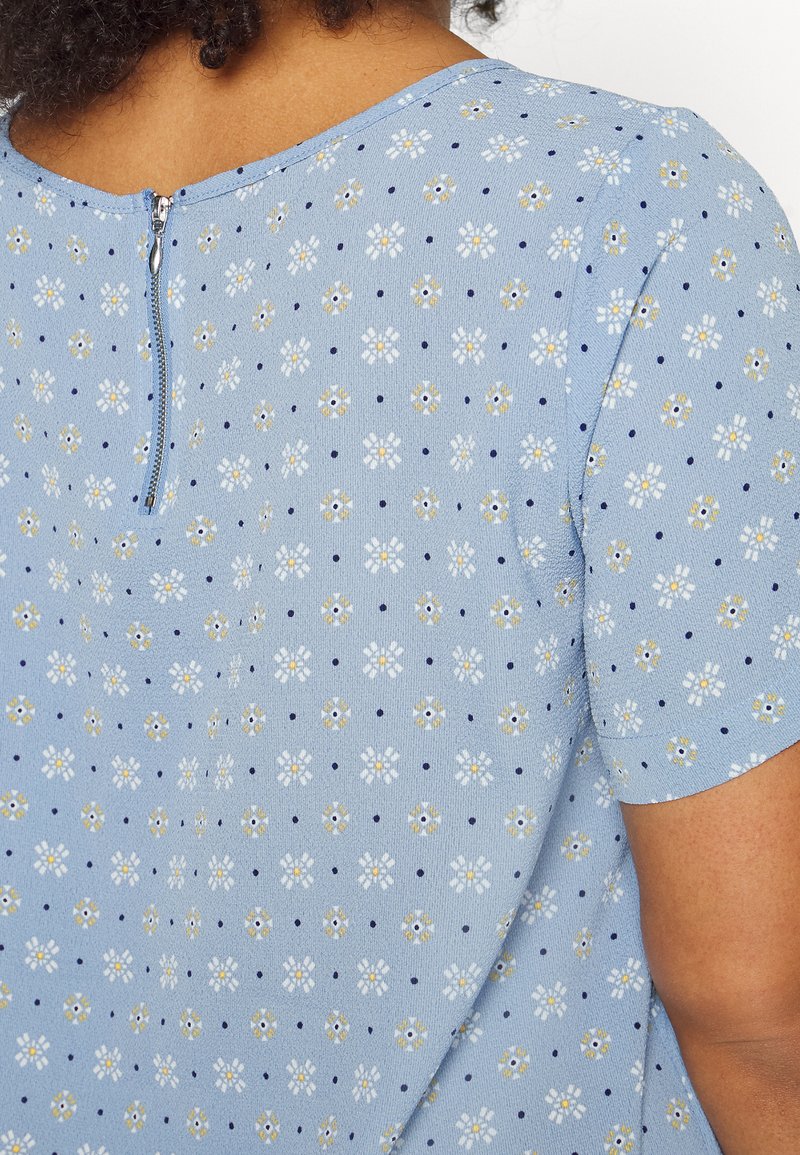 Damen Freizeitkleider | ONLY Carmakoma CARLUXMILLE TUNIC DRESS Freizeitkleid faded denim/blau - LX12154 Damen Freizeitkleider | ONLY Carmakoma CARLUXMILLE TUNIC DRESS Freizeitkleid faded denim/blau - LX12154