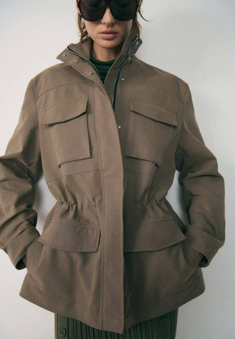 Mango Chaqueta fina - brown