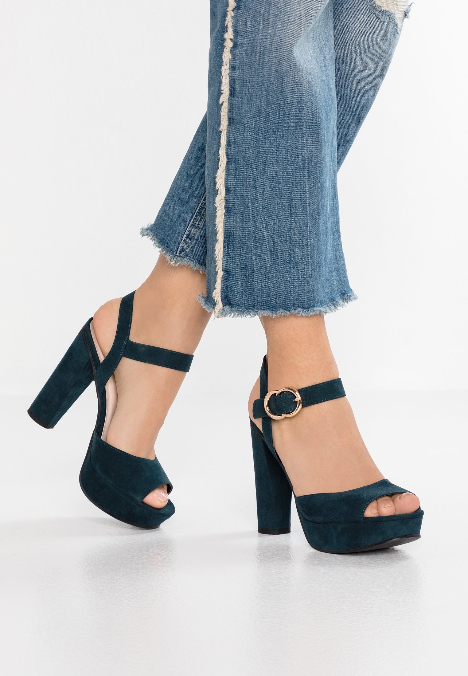 dark green sandals uk