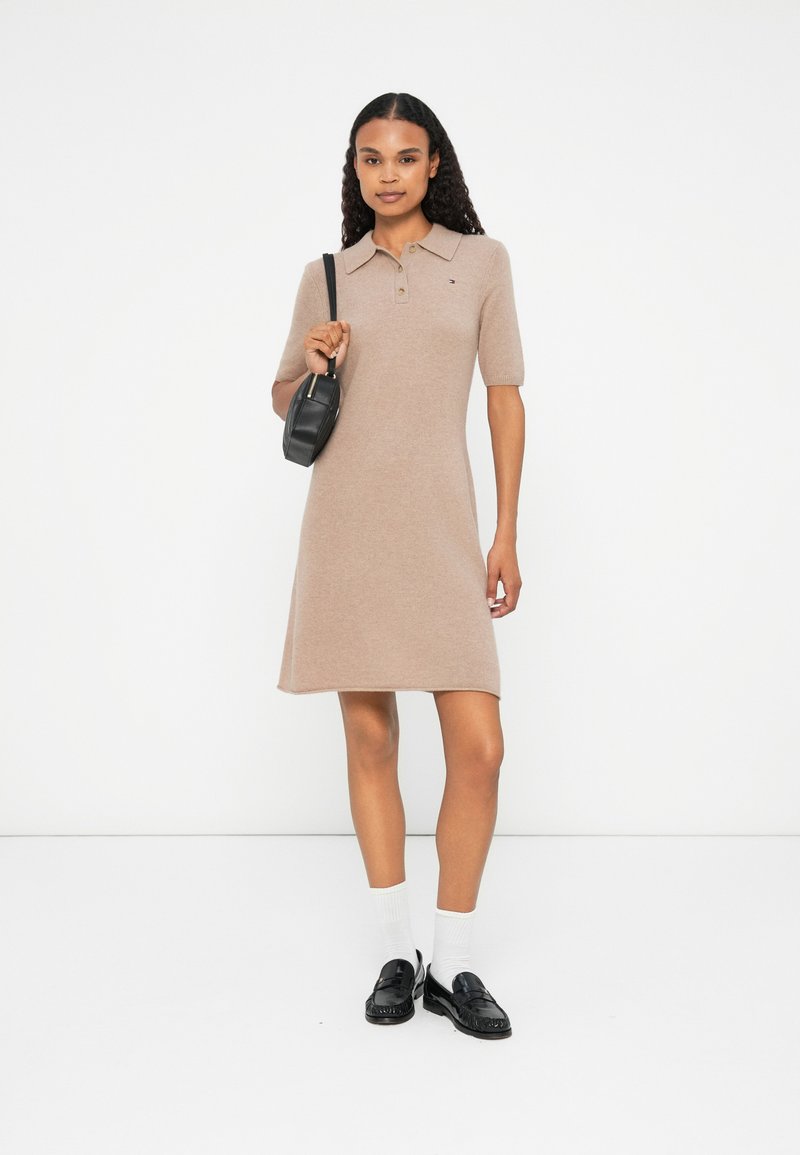 Tommy Hilfiger SOFT DRESS - Pletené šaty - safari heather