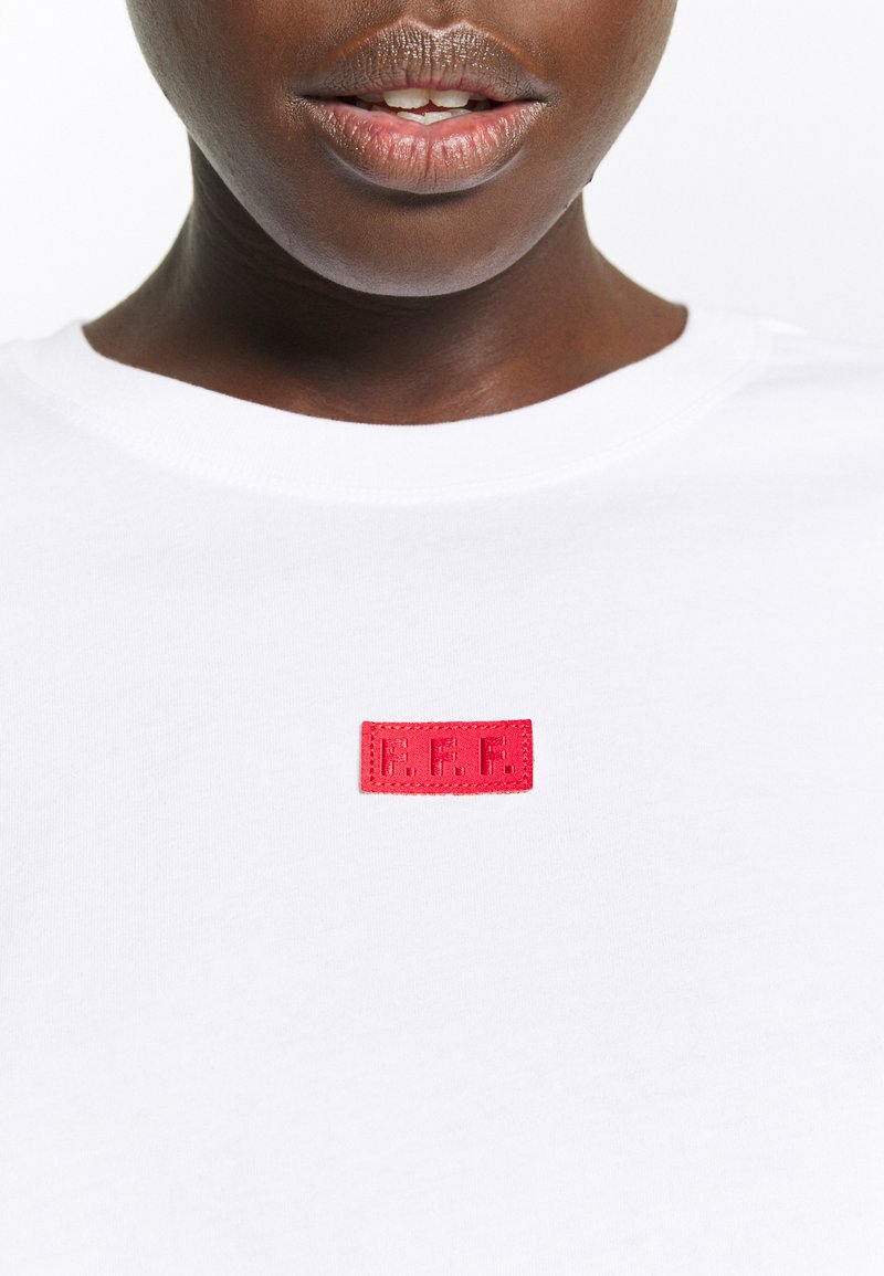 Damen Sportbekleidung | Nike Performance FRANKREICH FFF TEE VOICE Nationalmannschaft white/weiß - XM88120 Damen Sportbekleidung | Nike Performance FRANKREICH FFF TEE VOICE Nationalmannschaft white/weiß - XM88120