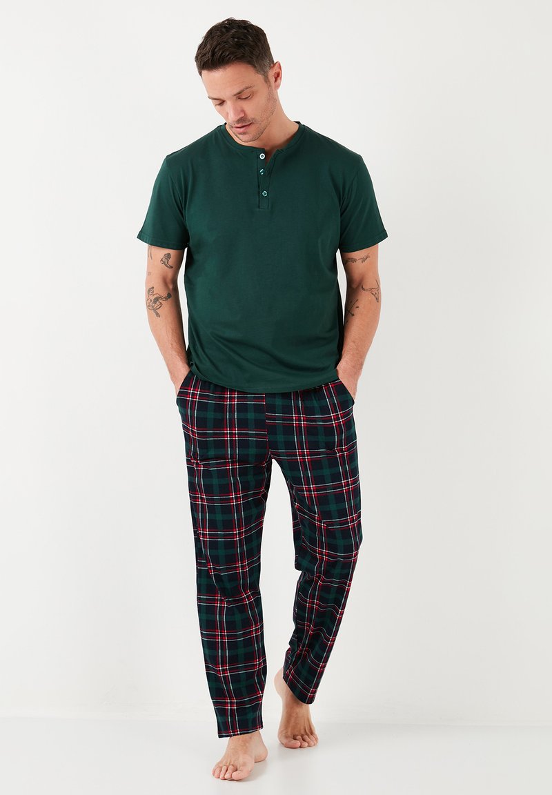 Buratti REGULAR FIT SET - Set lenjerie de noapte - green