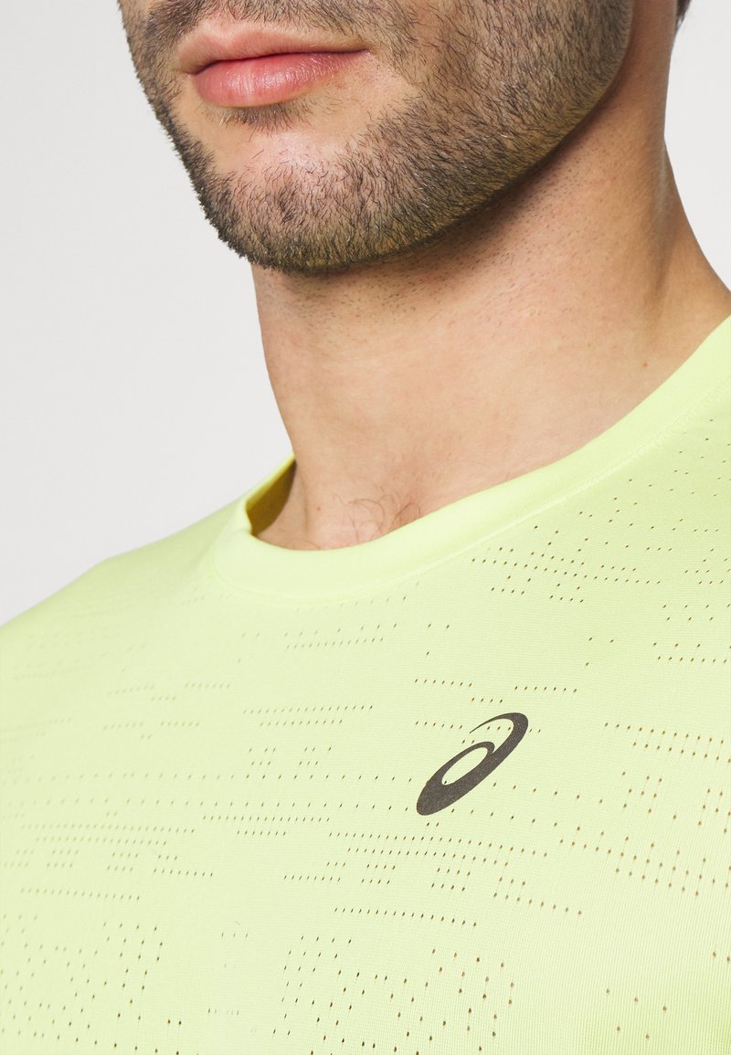 asics yellow t shirt