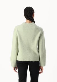 Gina Tricot CREW NECK - Pulóver - desert sage
