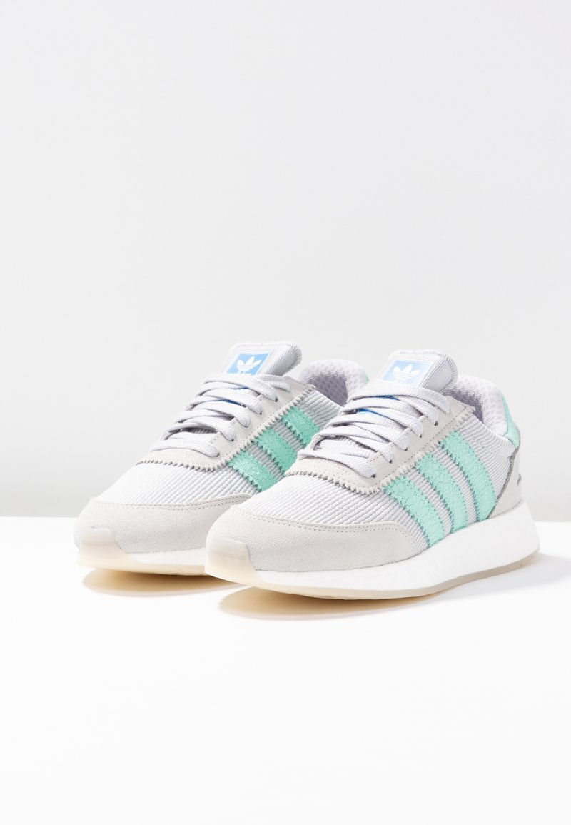 adidas gazelle silver green womens adidas I-5923 Shoes Black 5.5