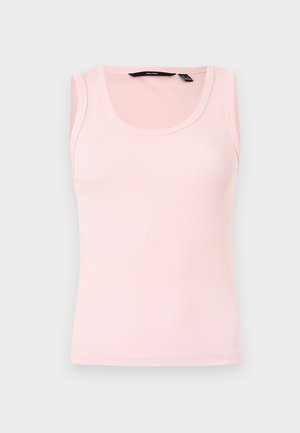 Lichtroze geribd mouwloos tanktop met een ronde hals, getoond op een witte achtergrond.