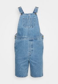 Jeansoverall i ljusblått, kort längd, med justerbara remmar, en framficka och en avslappnad passform. Slät textur och klassisk design.
