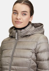 Betty Barclay Vinterjacka - hellbraun